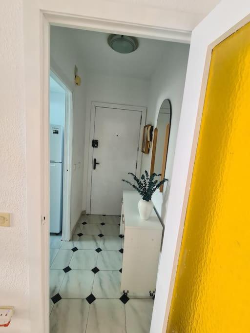Nice Beachside 2-Bd Apt Near Barcelona Cunit Dış mekan fotoğraf