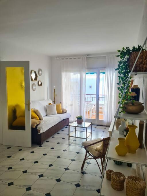 Nice Beachside 2-Bd Apt Near Barcelona Cunit Dış mekan fotoğraf